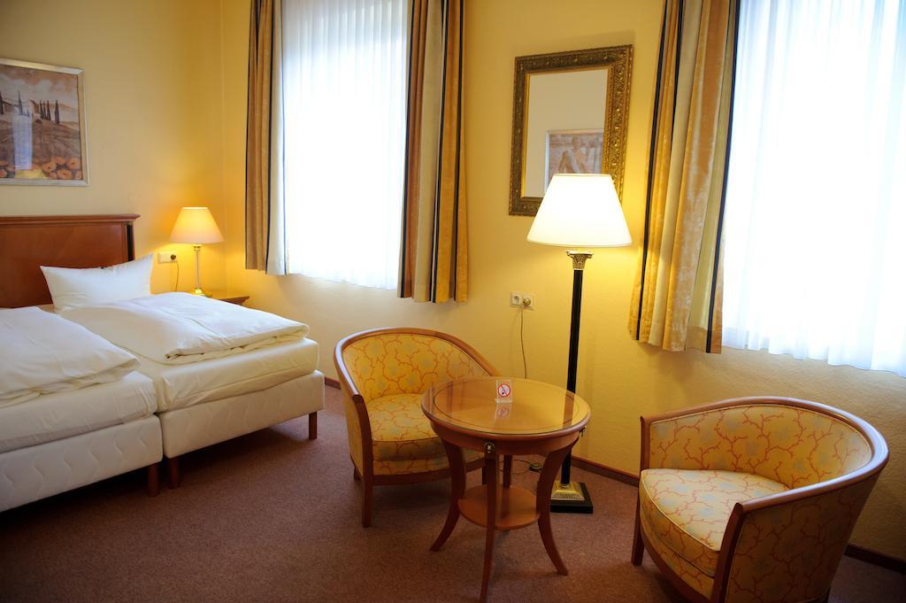 Hotel Silberhorn Ερλάνγκεν Εξωτερικό φωτογραφία